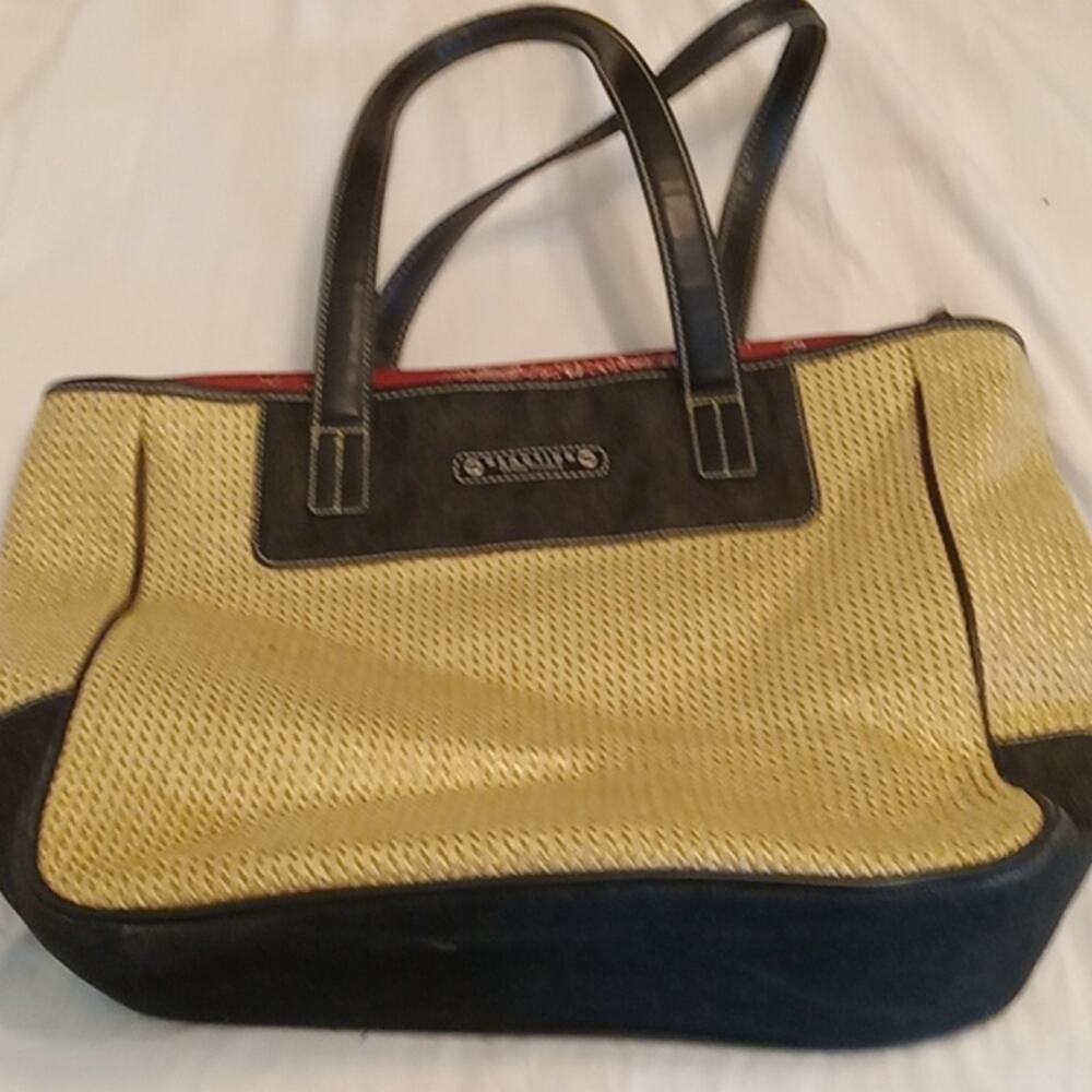 Kenneth Cole Reaction Tote Bag. Athleisure, Versatile